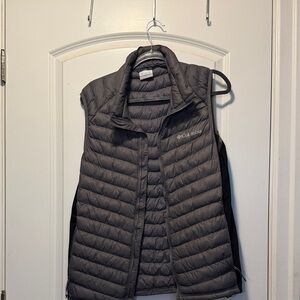 Columbia Gray Quilted Outerwear